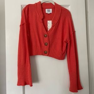 Urban Outfitters BDG NWT Peach Cropped Sweater Bell Sleeves